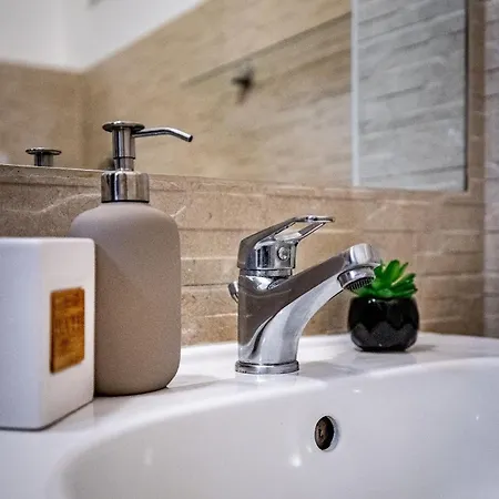 De Biffi Frühstückspension 4*